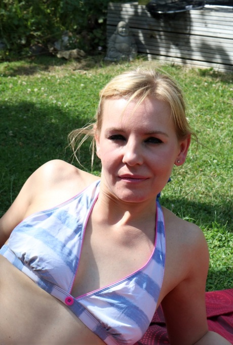Hot mature Kate Aveiro sunning tiny tits, creaming hot ass & toying outside