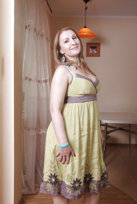 Adorable blonde fatty Dana is a mature babe that loves masturbating