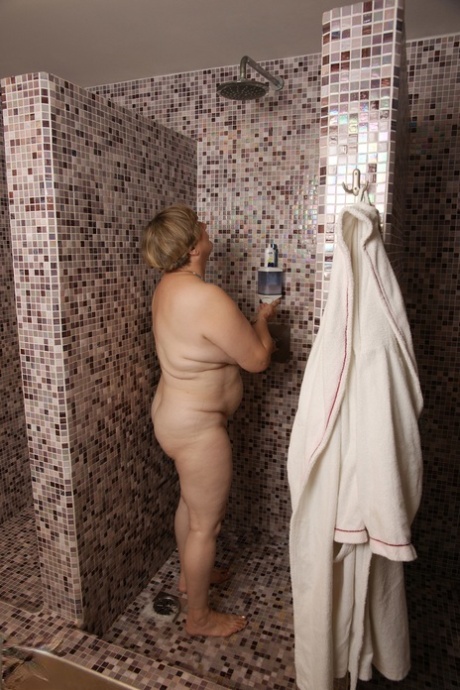 European grannies and babes strip naked to shower and chill in the sauna