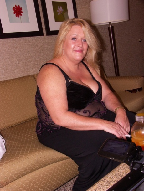 Amateur BBW Patty K unleashes her big tits before sucking and fucking a dick