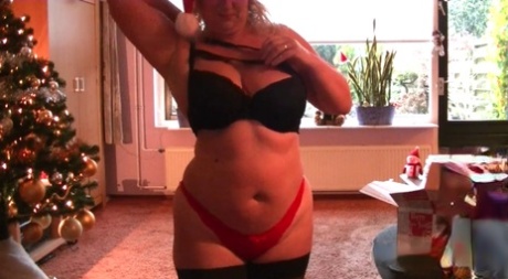 Nikki Holland starring Nikki Holland Sex Pics
